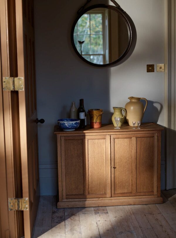 Wooden sideboard with 2 doors and lock, pine wood cabinet in natural brown finish