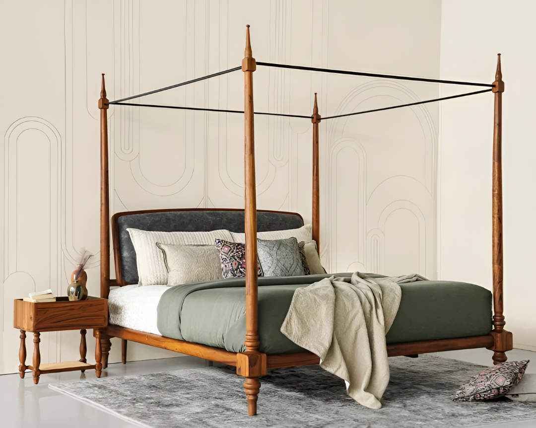 Wooden poster bed in teak wood with natural brown finish