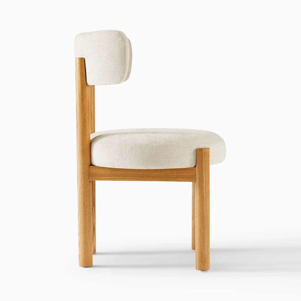 Oatley dining chair in teak wood with natural finish Oatley dining chair in teak wood with natural finish