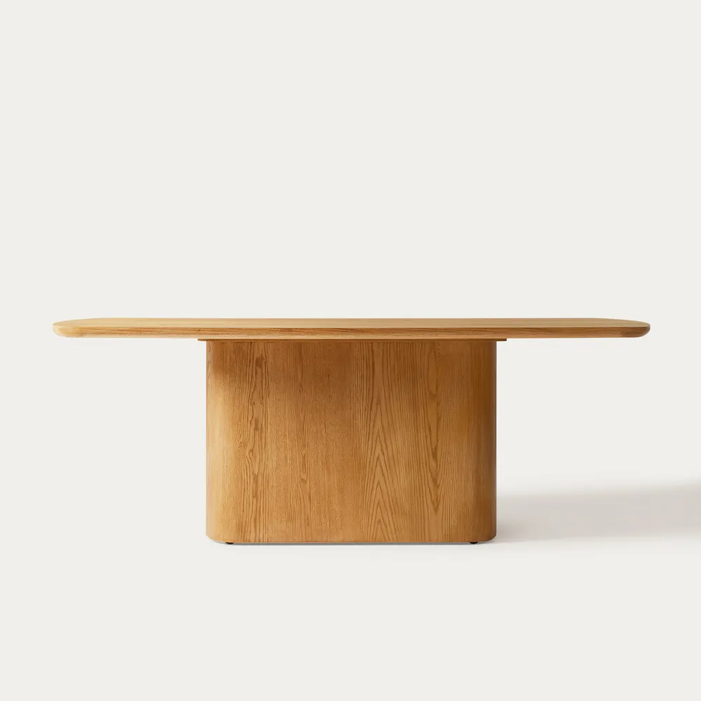 Ravello dining table in teak wood with natural finish Ravello dining table in teak wood with natural finish