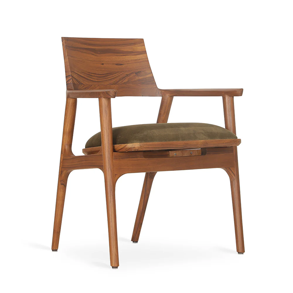 Restaurant chair in teak wood with customizable seat