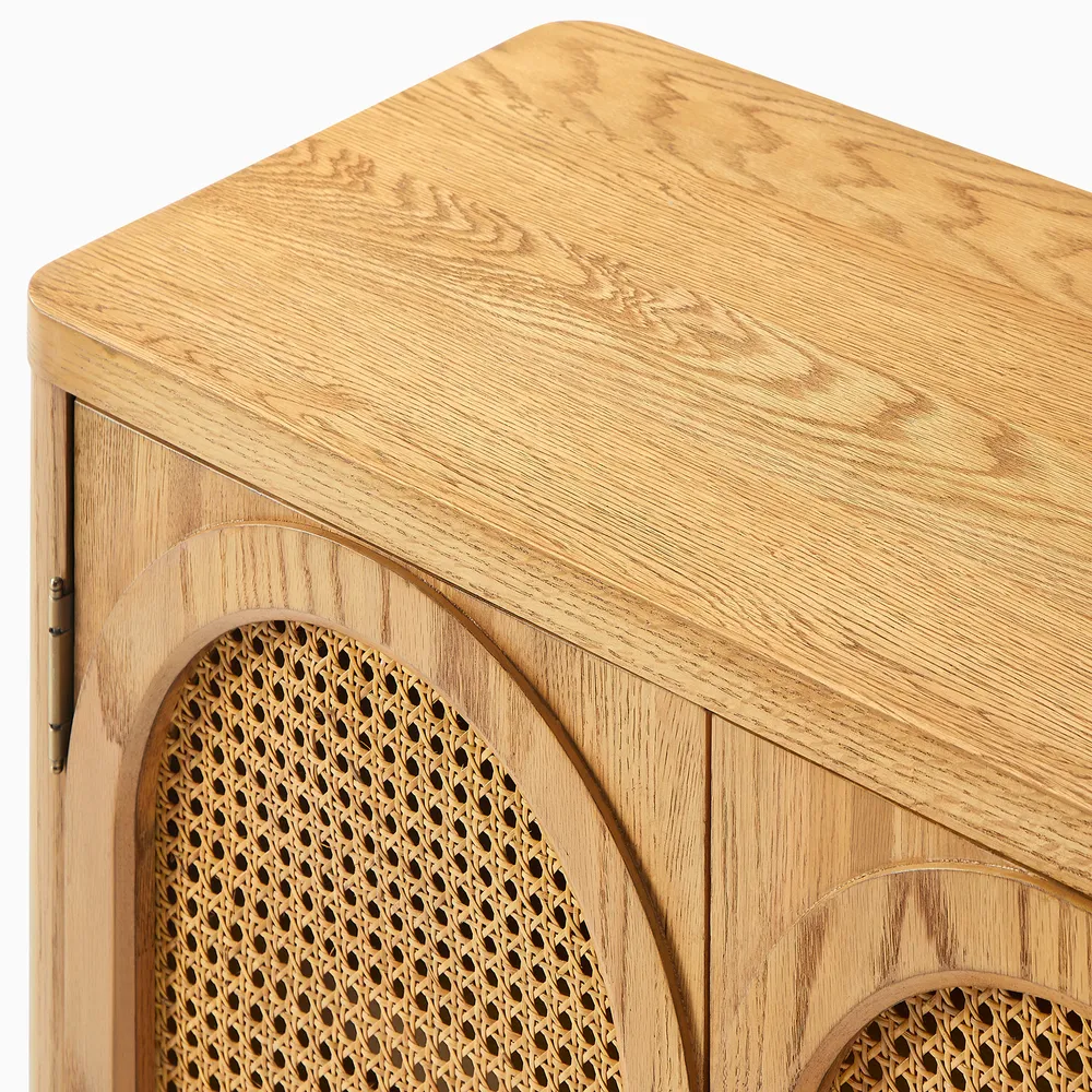 Rattan shoe storage in teak wood with natural finish Rattan shoe storage in teak wood with natural finish