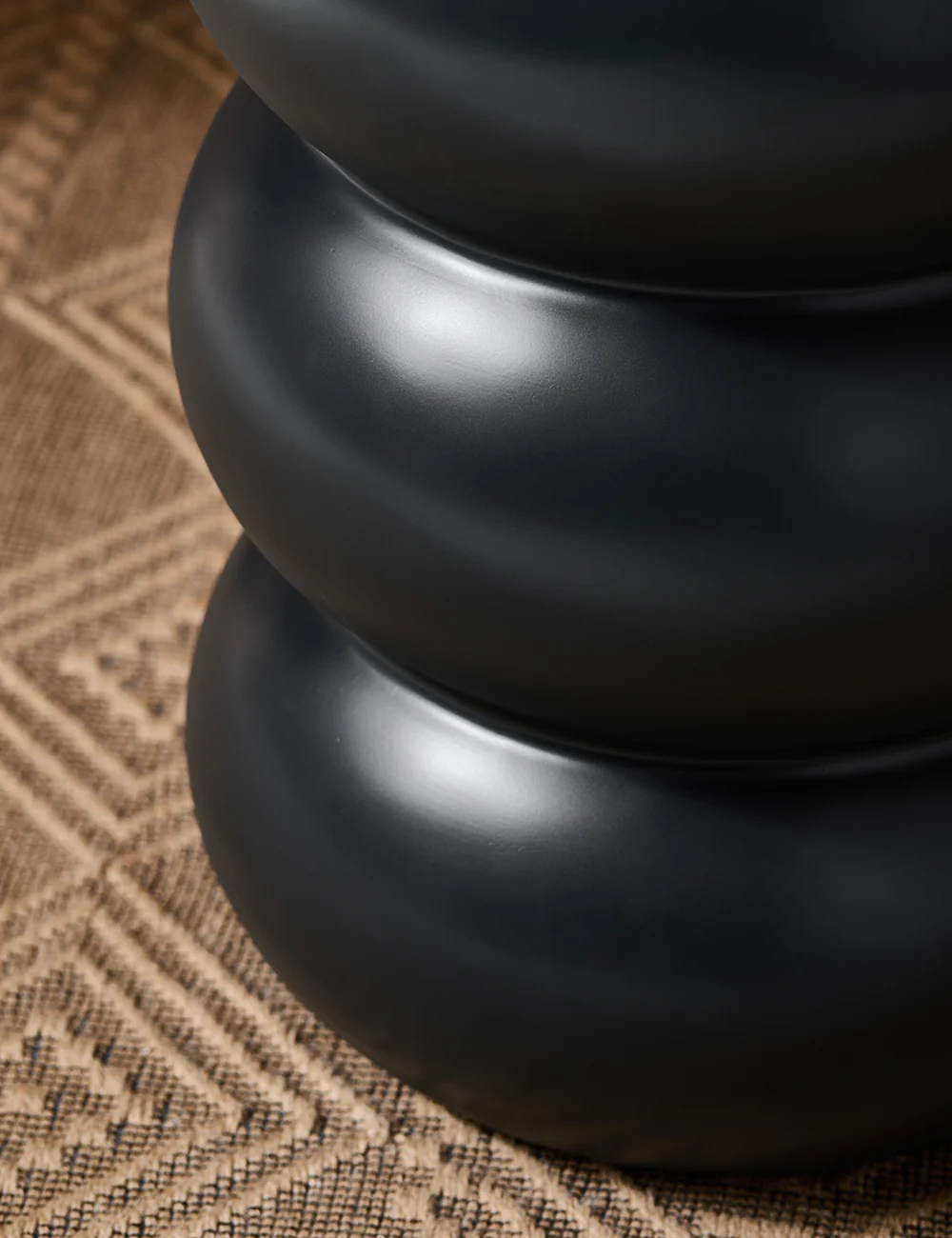 Haven side table in teak wood with black finish