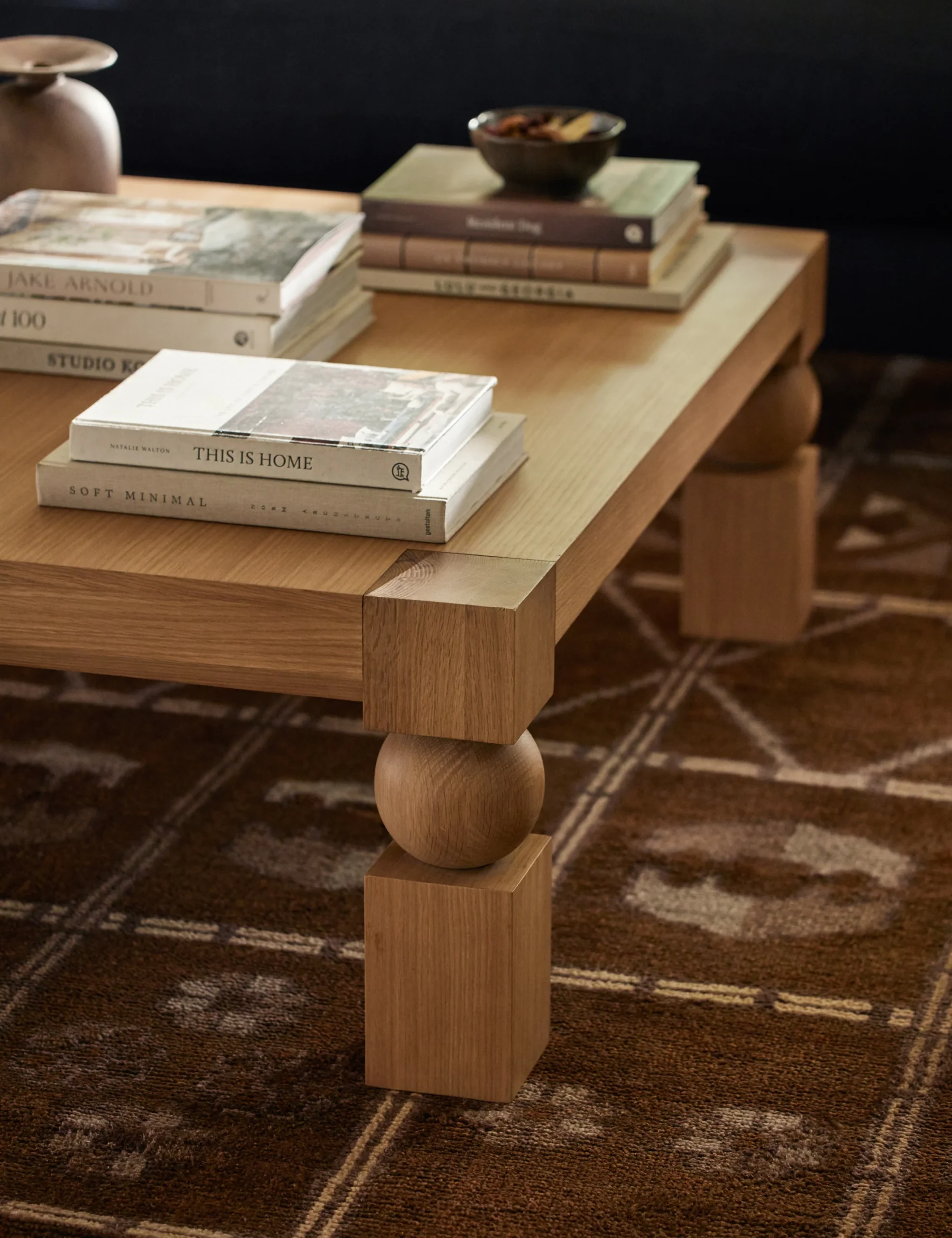 Terra coffee table in teak wood with natural finish Terra coffee table in teak wood with natural finish