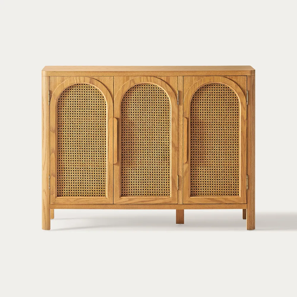 Rattan shoe storage in teak wood with natural finish Rattan shoe storage in teak wood with natural finish
