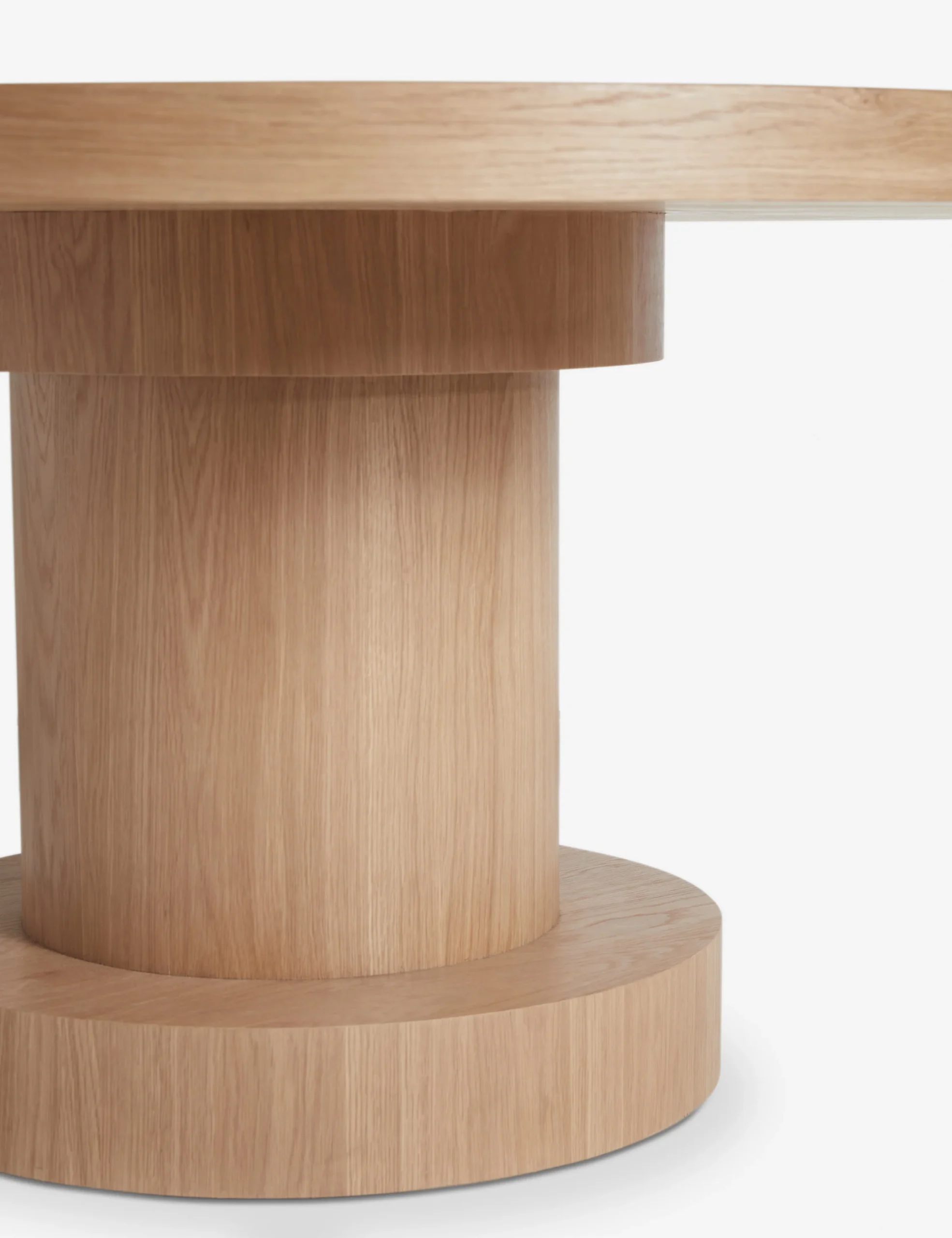 Elara dining set in solid teak wood with natural finish
