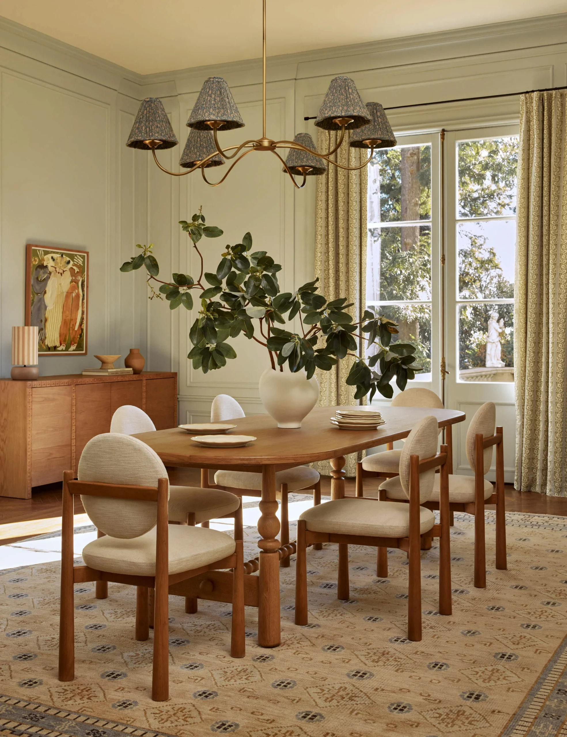 Vano dining set in teak wood with natural finish