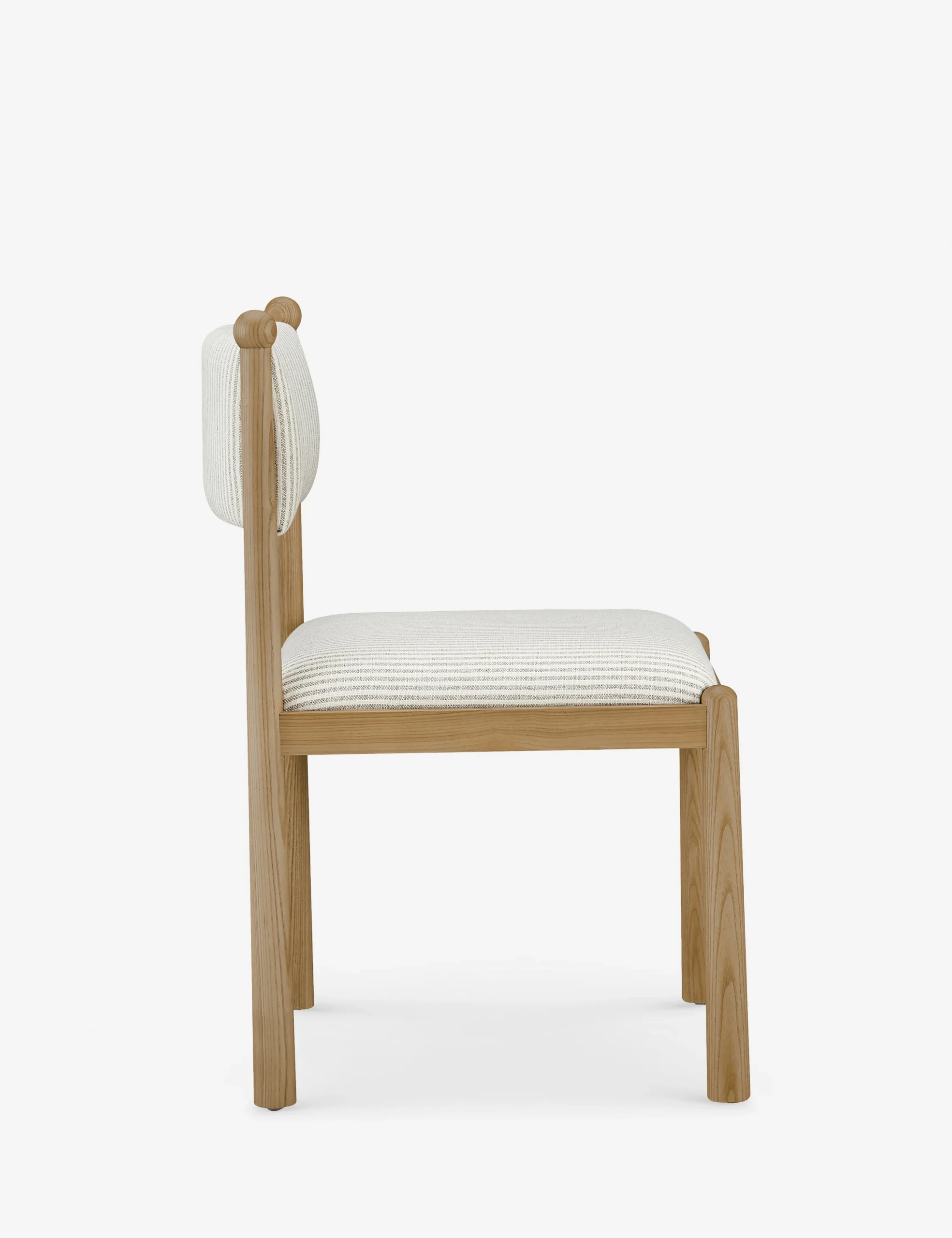 Oren dining set in teak wood with natural finish Oren dining set in teak wood with natural finish
