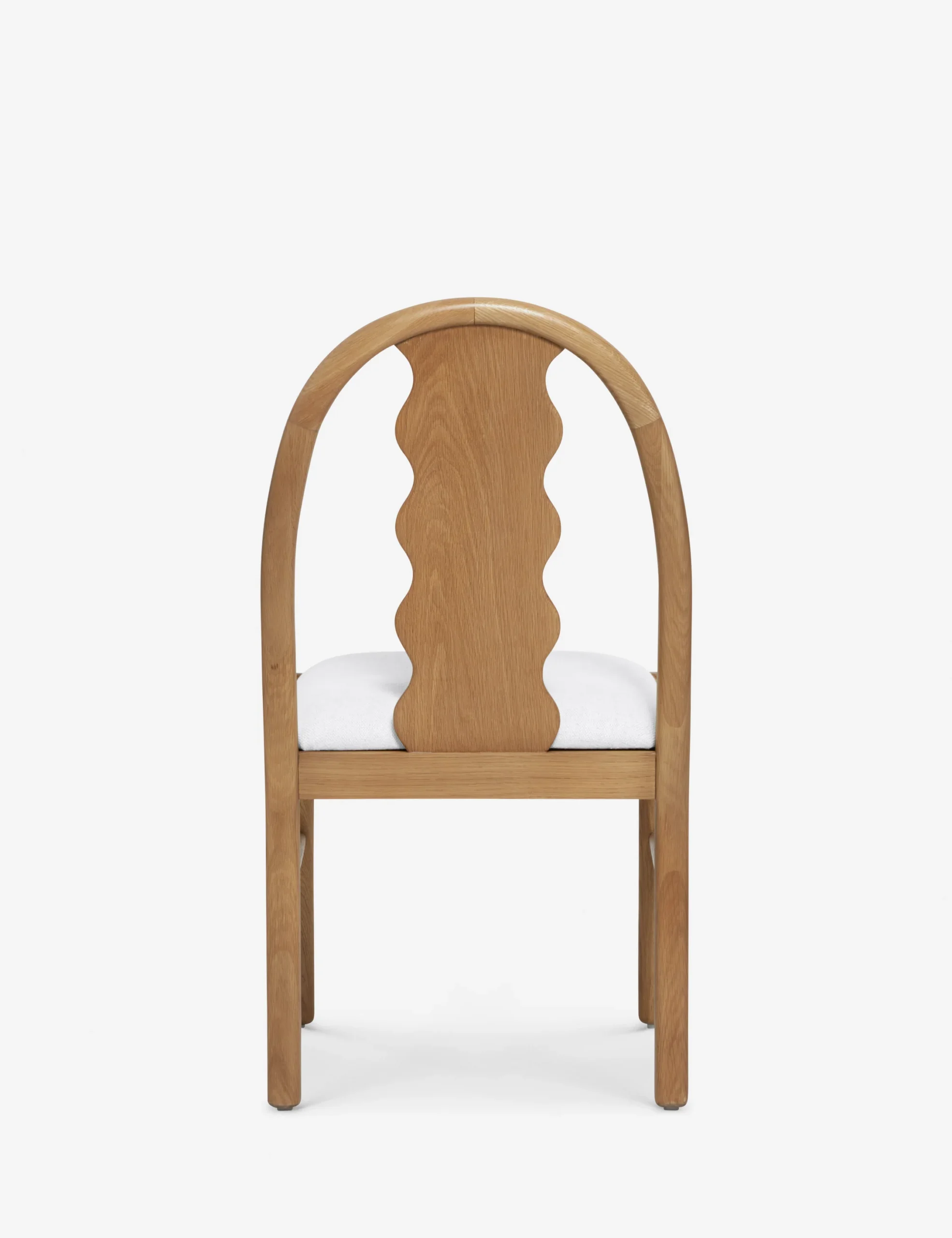 Elara dining set in solid teak wood with natural finish