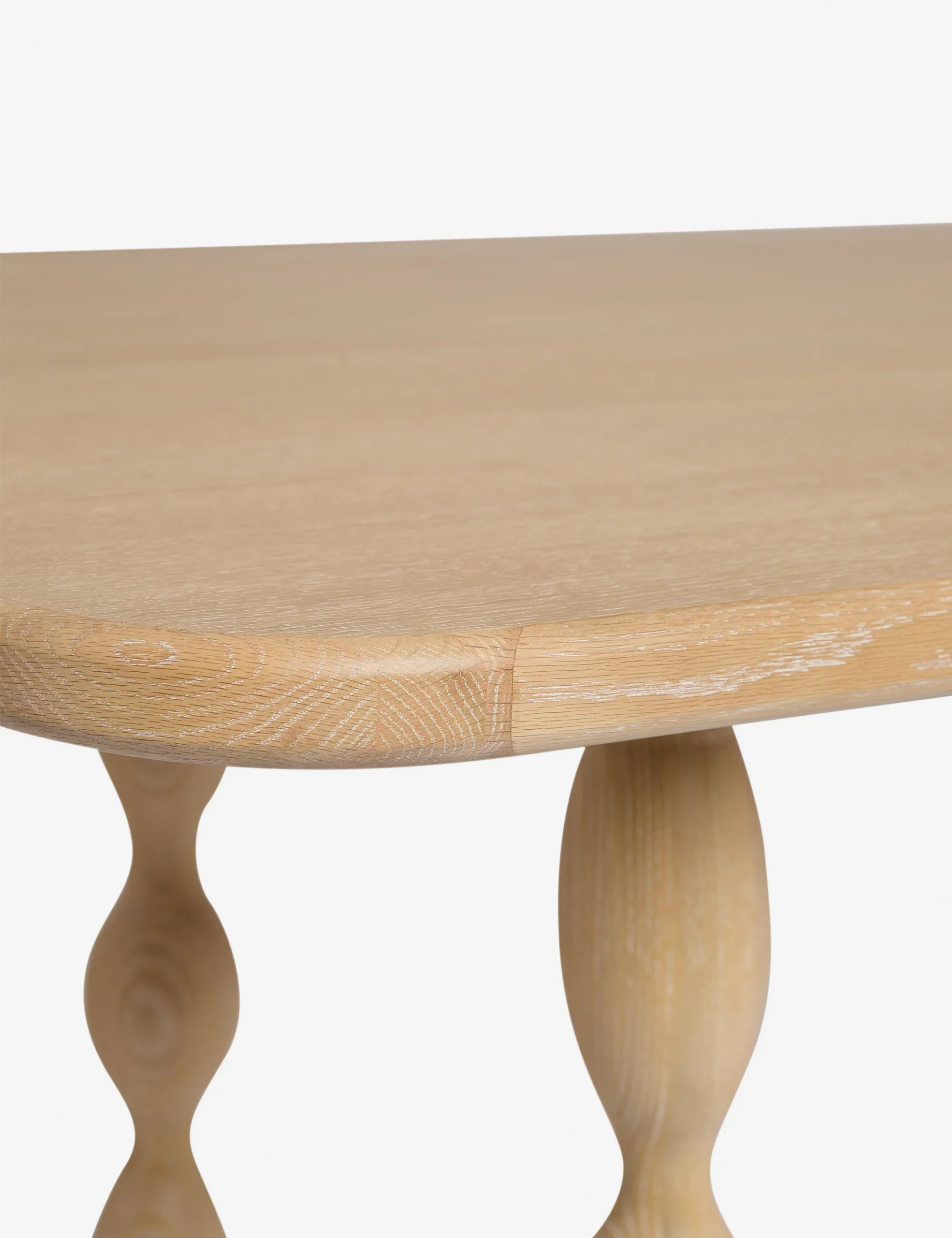 Oren dining set in teak wood with natural finish Oren dining set in teak wood with natural finish