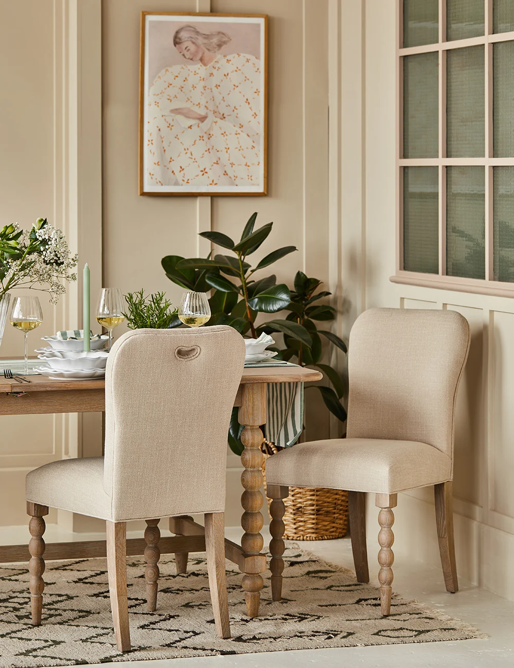 Heritage Grain dining set in solid teak wood with upholstered chairs